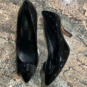 WhiteHouse BlackMarket Heels